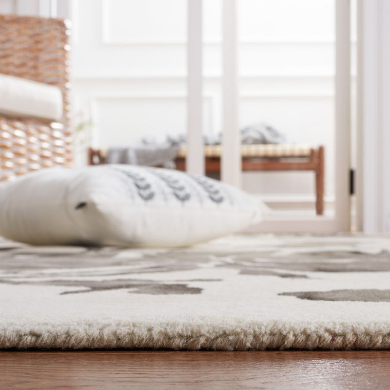Dip Dye DDY716 Hand Tufted Area Rug - Ivory/Charcoal - 8'x10' - Safavieh.