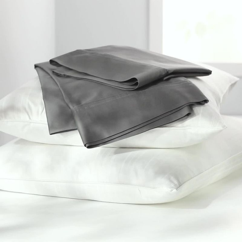 King Solid Performance 400 Thread Count Pillowcase Set Gray - Threshold™