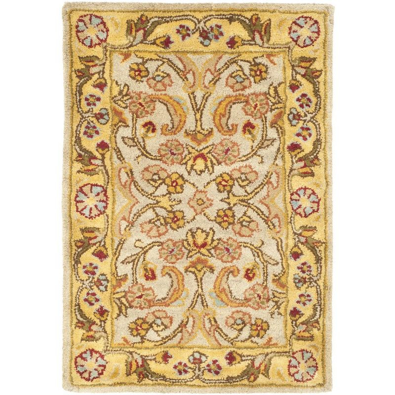 Classic CL324 Hand Tufted Accent Rug - Grey/Light Gold - 2'x3' - Safavieh.