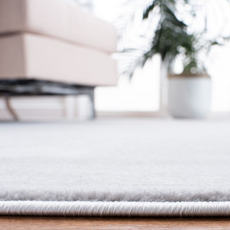 Carnegie CNG691 Power Loomed Area Rug - Light Grey/Grey - 8'x10' - Safavieh.