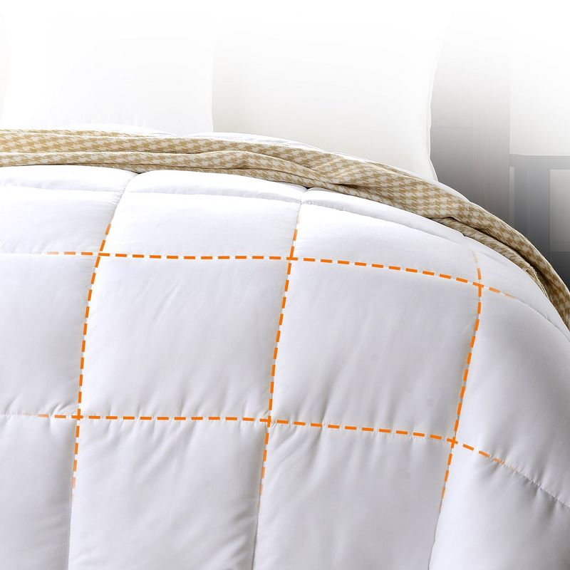Cheer Collection Luxurious Down Alternative All Season Comforter (White) (King)