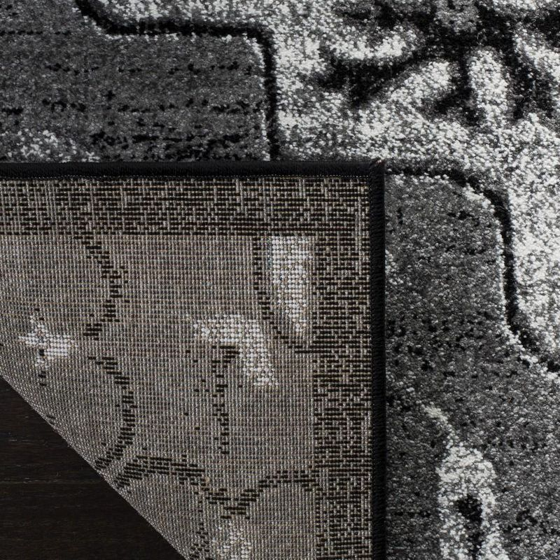 Vintage Hamadan VTH221 Power Loomed Indoor Area Rug - Light Grey/Grey - 5'3"x7'6" - Safavieh.