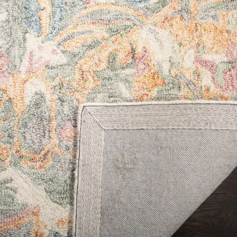 Aubusson AUB104 Hand Tufted Area Rug - Ivory/Sage - 6'x6' - Safavieh.