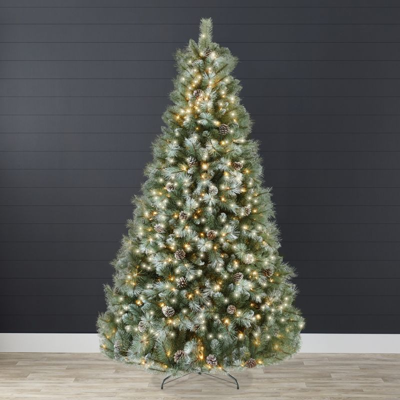 Best Choice Products 6ft Pre-Lit Frosted Scotch Pine Christmas Tree w/ 946 Branch Tips, 250 2-in-1 LED Lights