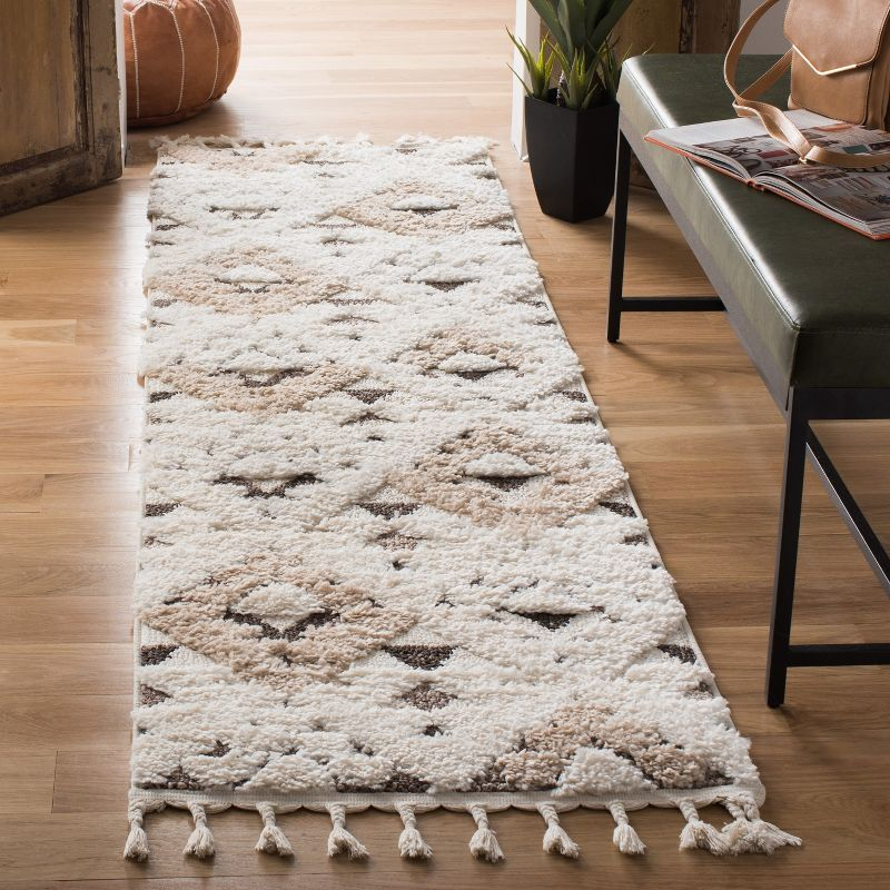 Moroccan Tassel Shag MTS688 Power Loomed Indoor Runner Rug - Ivory/Brown - 2'3"x20' - Safavieh