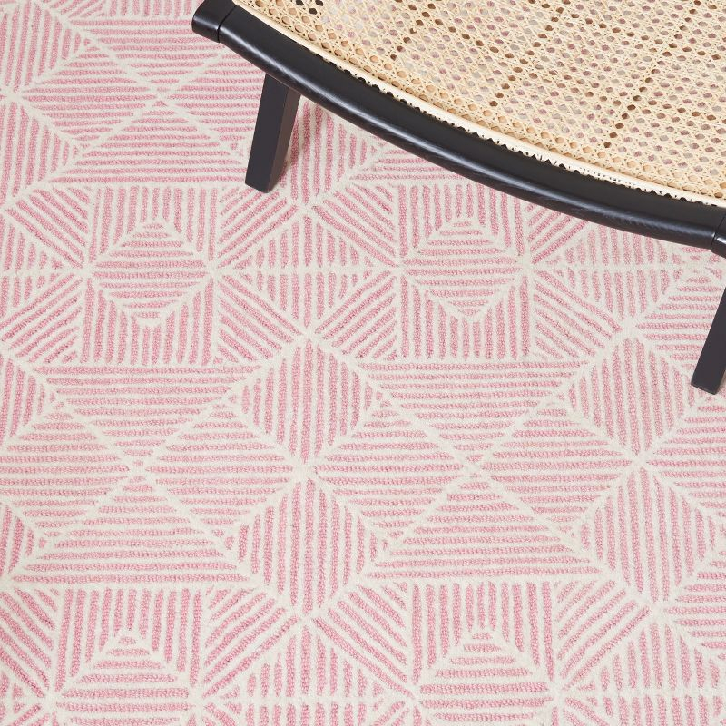 Abstract ABT763 Handmade Indoor Area Rug - Pink/Ivory - 4'x6' - Safavieh
