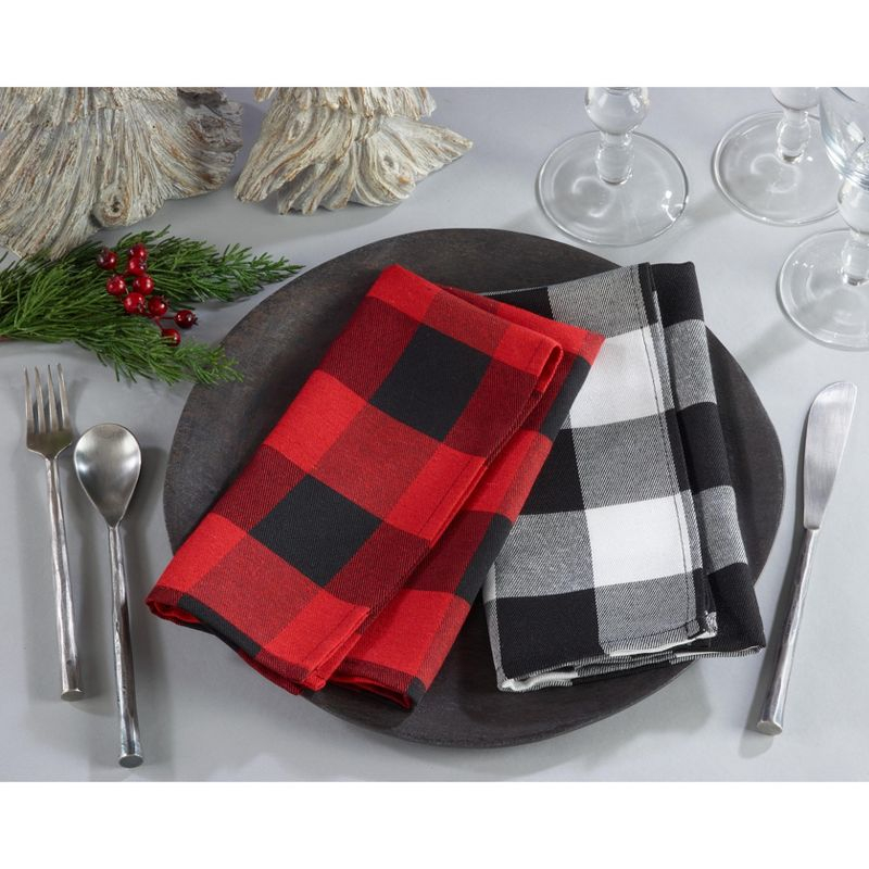 Saro Lifestyle Cotton Blend Buffalo Plaid Table Napkins (Set of 4), Black, 20" x 20"