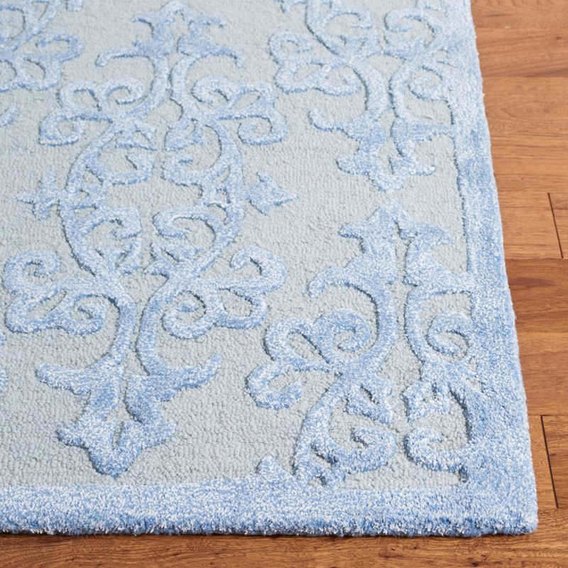 Bella BEL127 Hand Tufted Area Rug - Blue - 5'x5' - Safavieh.