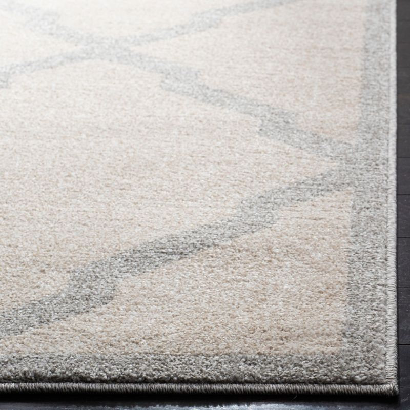 Amherst AMT421 Power Loomed Indoor Area Rug - Beige/Light Grey - 4'x6' - Safavieh