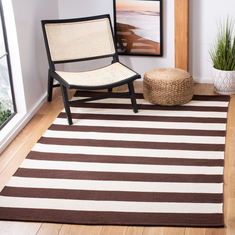 Montauk MTK712 Hand Woven Indoor Area Rug - Chocolate/Ivory - 9'x12' - Safavieh
