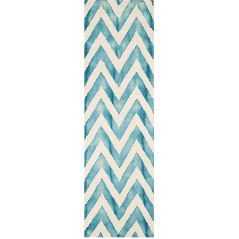 Dip Dye DDY715 Hand Tufted Runner Rug - Ivory/Turquoise - 2'3"x6' - Safavieh.