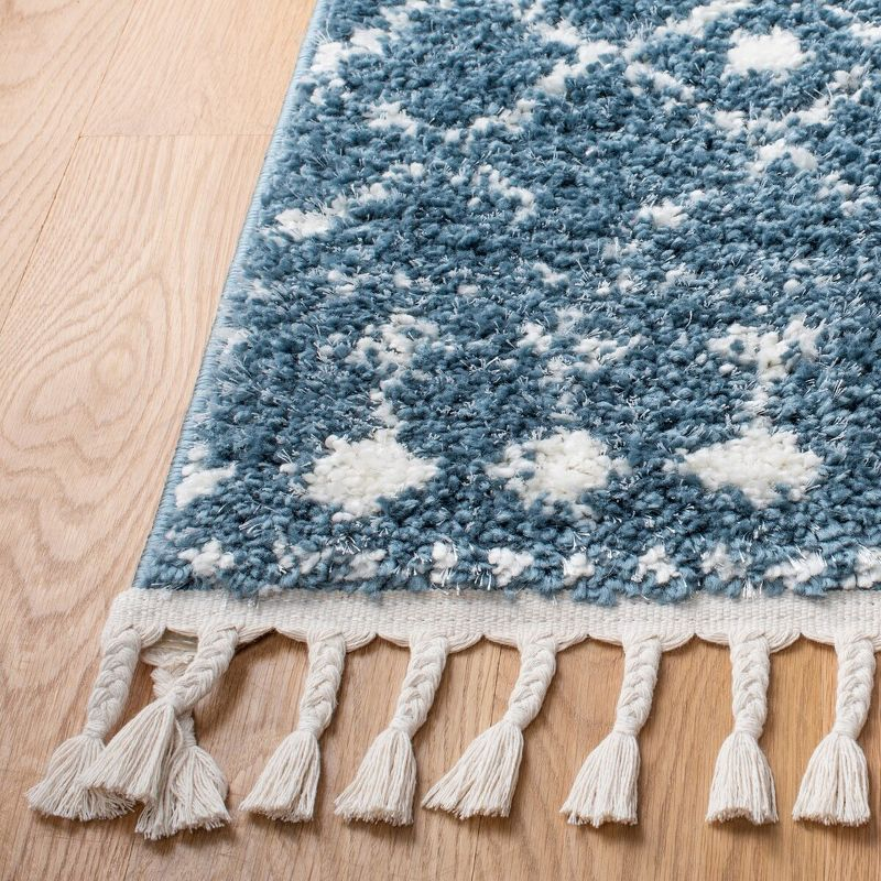 Berber Fringe Shag BFG519 Power Loomed Indoor Area Rug - Blue/Ivory - 6'7"x6'7" - Safavieh
