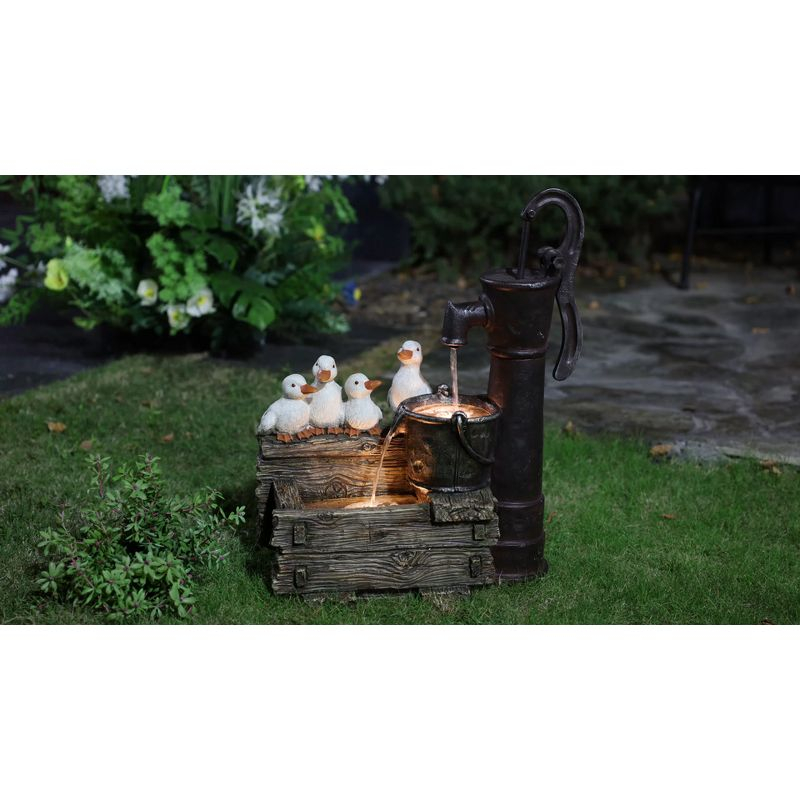 LuxenHome Farmhouse Crate and Baby Ducks Resin Outdoor Fountain with Lights Brown