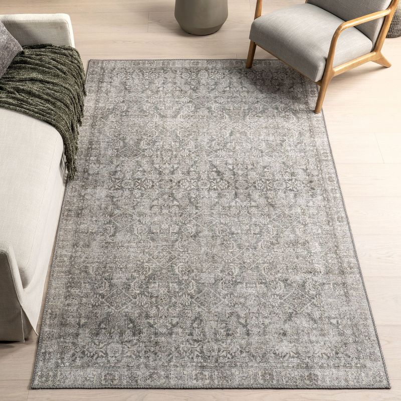 Nuloom Hillstone Collection Calianna Traditional Vintage Medallion Area Rug, 5' x 8', Beige