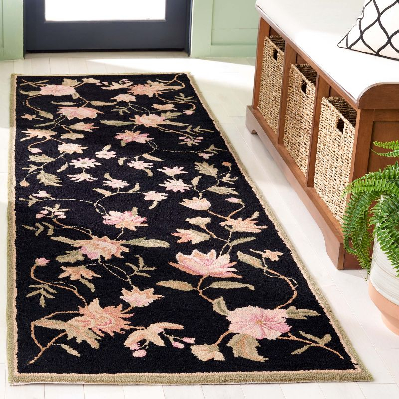 Chelsea HK263 Handmade Runner Rug - 2'6"x8' - Black - Safavieh