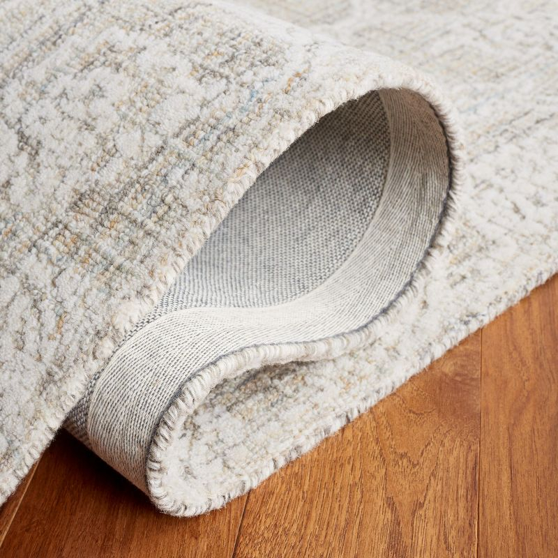 Ebony EBN111 Hand Tufted Area Rug - Grey/Ivory - 6'x6' - Safavieh.