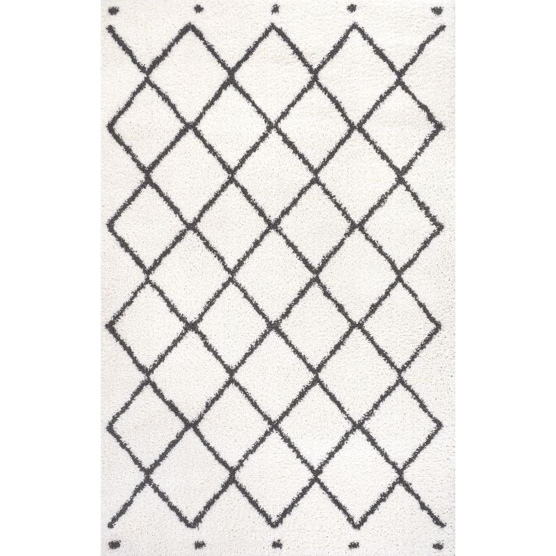 5'x8' Cami Moroccan Style Diamond Shag Area Rug, White - JONATHAN Y