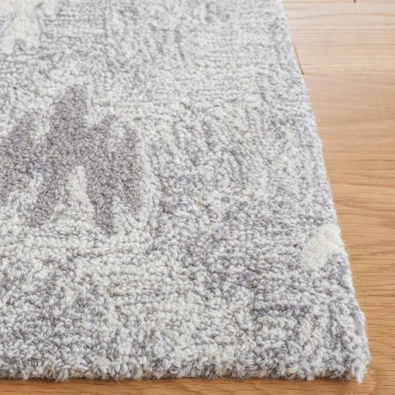 Ikat IKT652 Hand Tufted Area Rug - Grey/Ivory - 6'x6' - Safavieh.