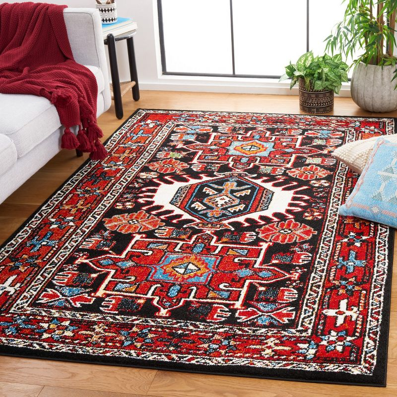 Vintage Hamadan VTH229 Power Loomed Area Rug - Red/Black - 4'x6' - Safavieh.