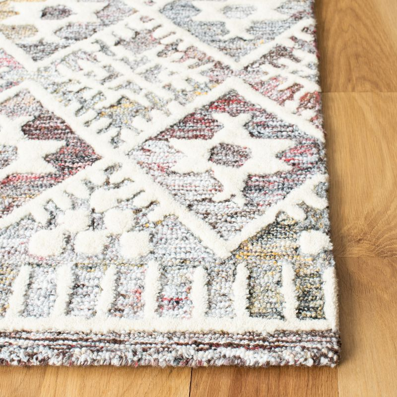 Roslyn ROS803 Hand Tufted Area Rug - Red/Ivory - 4'x6' - Safavieh.