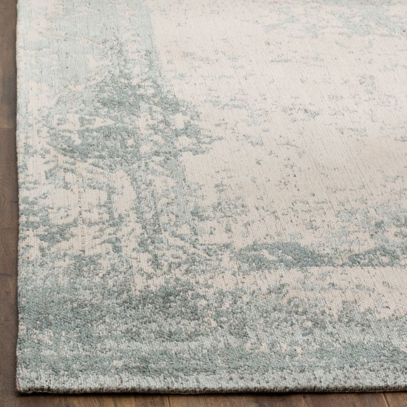 Classic Vintage CLV125 Power Loomed Accent Rug - Grey - 2'4"x4'8" - Safavieh.
