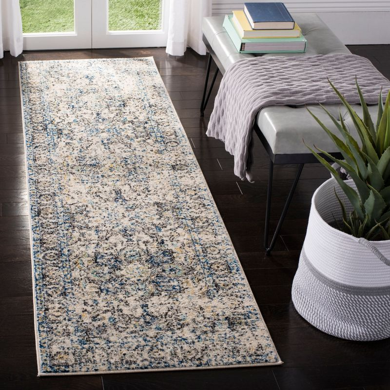 Madison MAD603 Power Loomed Indoor Area Rug - Grey/Ivory - 6'7"x9'2" - Safavieh