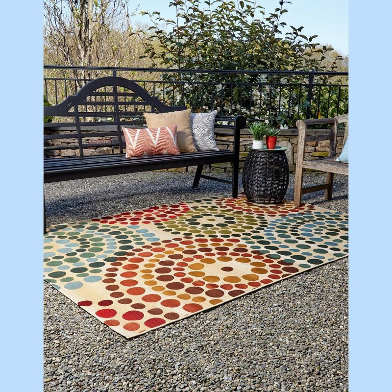 Unique Loom 5' 3 x 8' 0 Beige Outdoor Modern Spark Area Rug