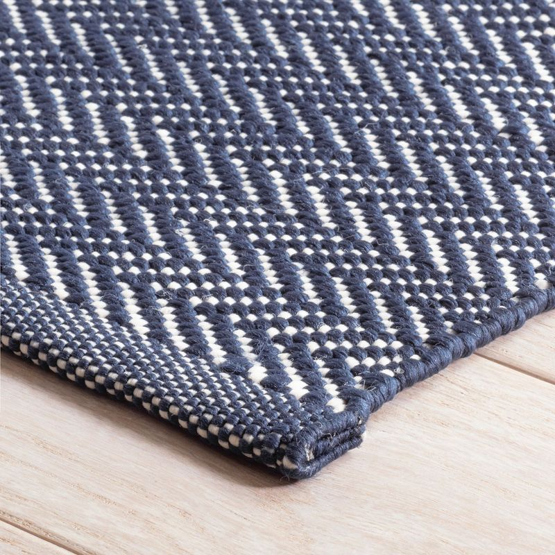 Annie Selke - Dash & Albert Herringbone Navy/Ivory Handwoven Indoor/Outdoor Rug, 5x8, Navy/Ivory
