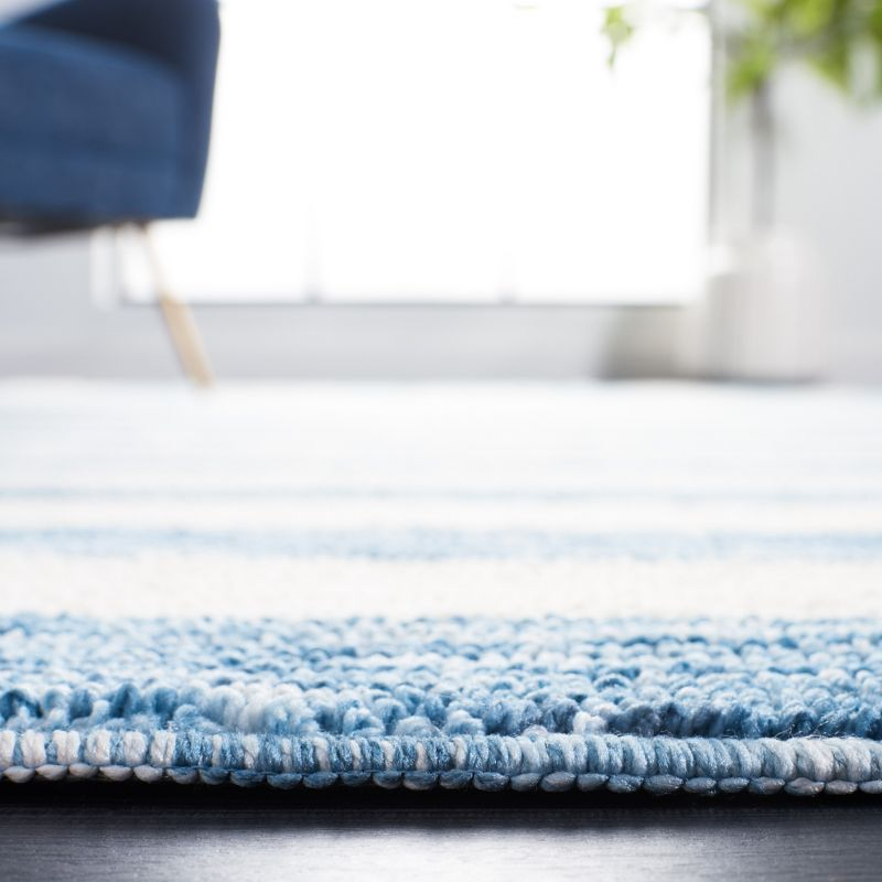 Easy Care ECR115 Power Loomed Machine Washable Indoor Area Rug - Light Blue/Ivory - 4'x6' - Safavieh