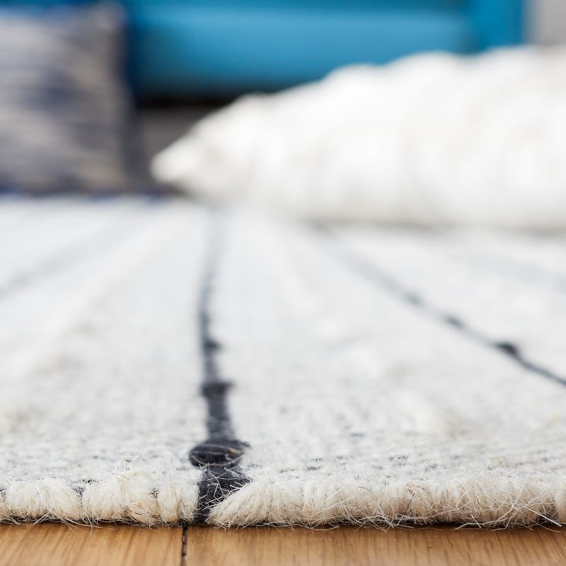 Vermont VRM504 Power Loomed Area Rug - Ivory/Black - 6'x6' - Safavieh.