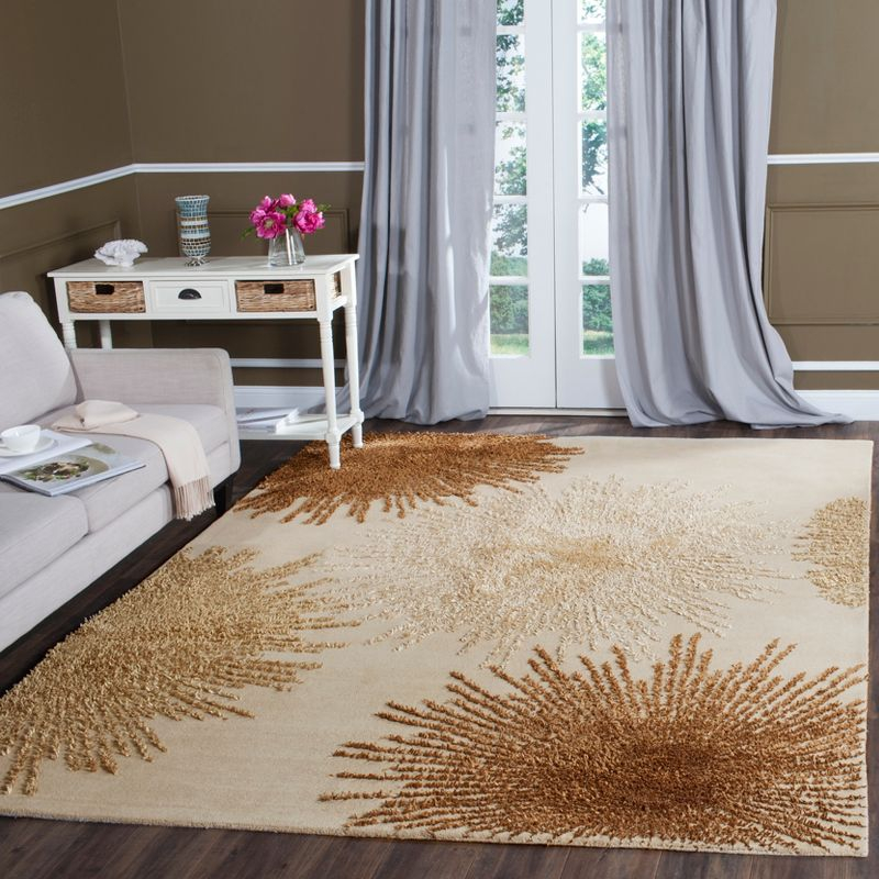 Soho SOH712 Hand Tufted Area Rug - Beige - 6'x9' - Safavieh.