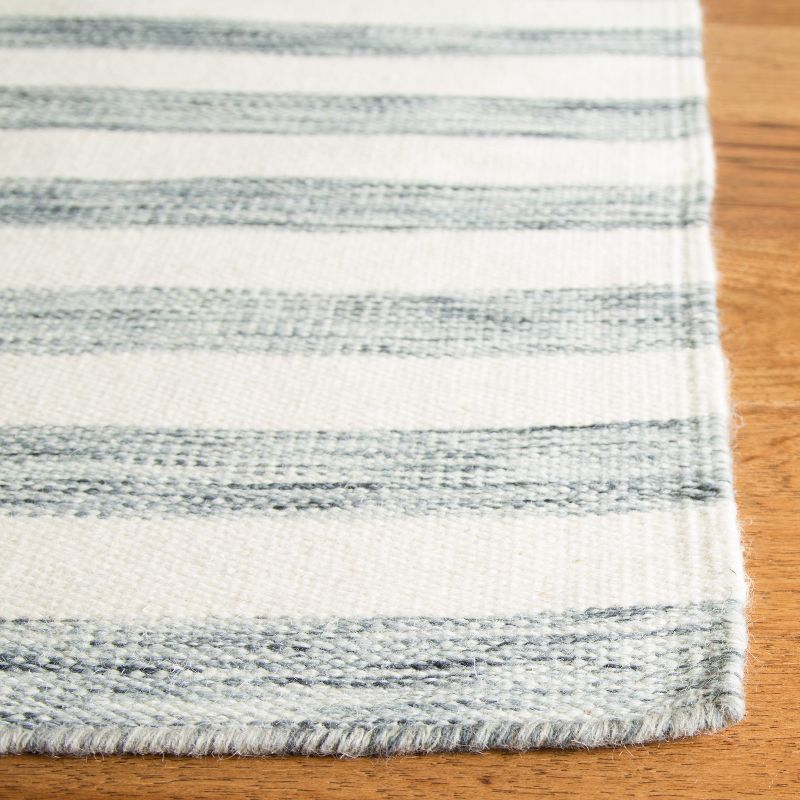 Dhurries DHU575 Hand Woven Area Rug - Grey/Ivory - 6'x9' - Safavieh.