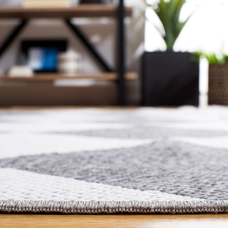 Augustine AGT722 Power Loomed Area Rug - Ivory/Gray - 5'x7'7" - Safavieh.