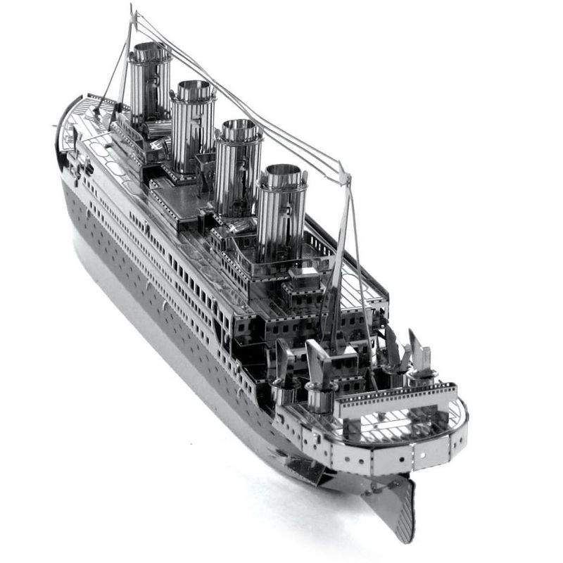 Model Kit Titanic Ship (Moderate Difficulty) Steel Model Kit by Metal Earth