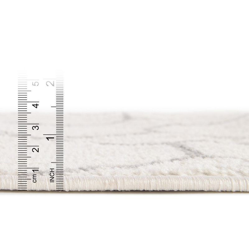 Unique Loom 6' 0 x 6' 0 Trellis Frieze Geometric Ivory Area Rug