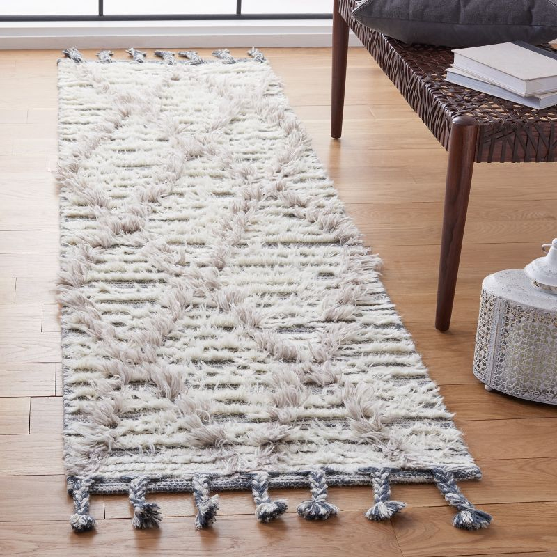 Kenya KNY953 Hand Woven Runner Rug - Ivory/Gray - 2'3"x8' - Safavieh.