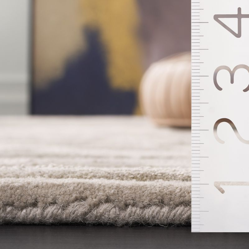 Soho SOH519 Hand Tufted Indoor Area Rug - Grey - 5'x8' - Safavieh