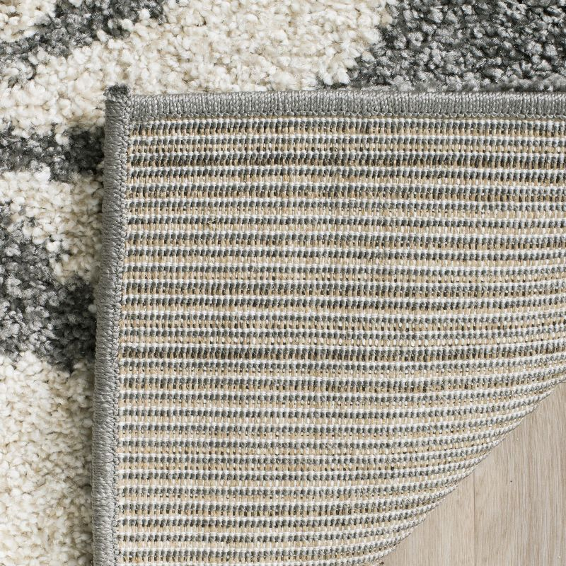 Florida Shag SG459 Power Loomed Indoor Accent Rug - Grey/Beige - 3'3"x5'3" - Safavieh