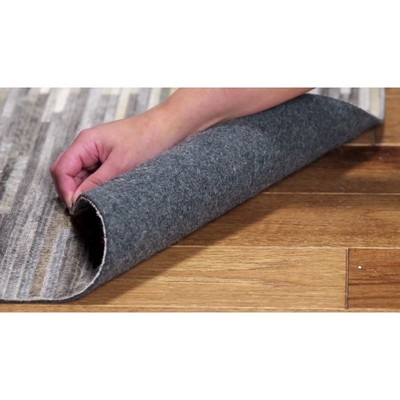 Studio Leather STL225 Hand Woven Indoor Runner Rug - Charcoal/Ivory - 2'3"x7' - Safavieh