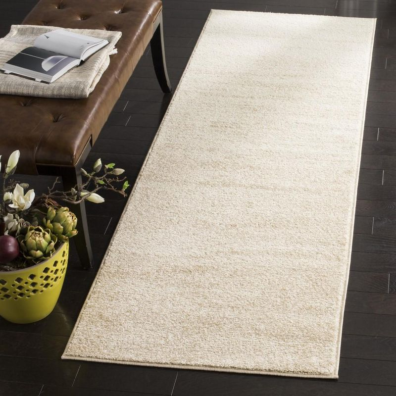 Adirondack ADR113 Machine Made Indoor Runner - Champagne/Cream - 2'-6"x8' - Safavieh