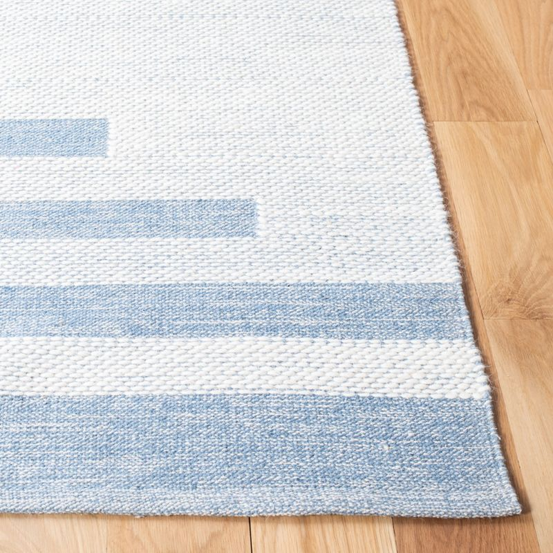 Striped Kilim STK504 Hand Woven Area Rug - Ivory/Blue - 4'x6' - Safavieh.