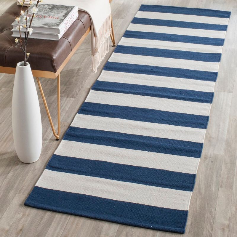Montauk MTK712 Hand Woven Indoor Runner Rug - Navy/Ivory - 2'3"x13' - Safavieh