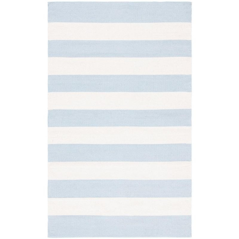Montauk MTK712 Hand Woven Indoor Accent Rug - Sky Blue/Ivory - 2'3"x5' - Safavieh