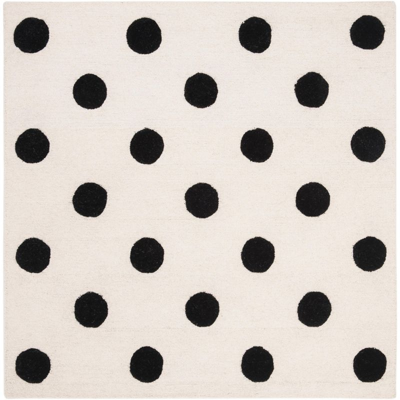 Safavieh Kids Polka Dots SFK904 Hand Tufted Indoor Area Rug - Ivory/Black - 5'x5' - Safavieh