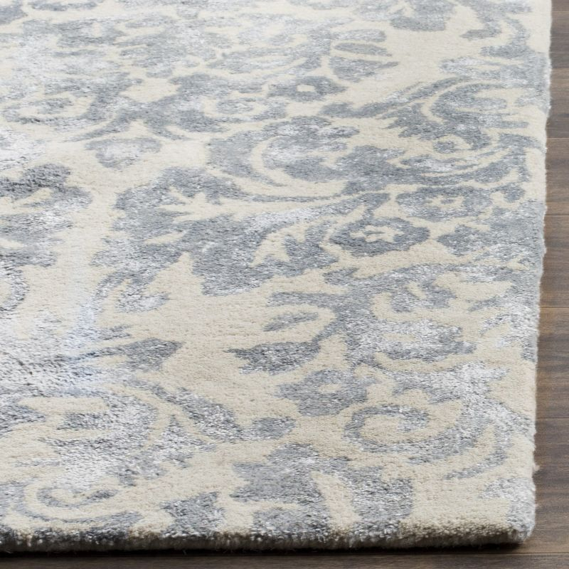 Bella BEL156 Hand Tufted Accent Rug - Ivory/Silver - 2'6"x4' - Safavieh.
