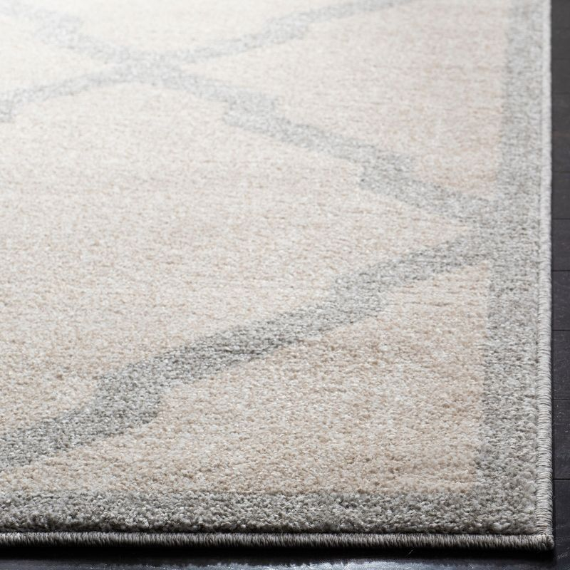 Amherst AMT421 Power Loomed Indoor Area Rug - Beige/Light Grey - 7'x7' - Safavieh