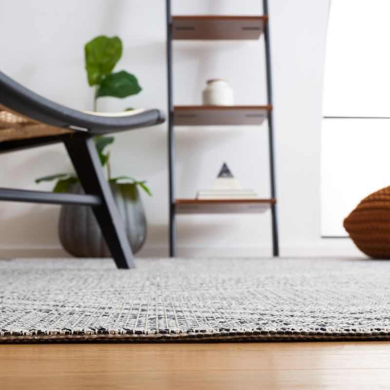Augustine AGT502 Power Loomed Area Rug - Ivory/Black - 6'4"x9'6" - Safavieh.