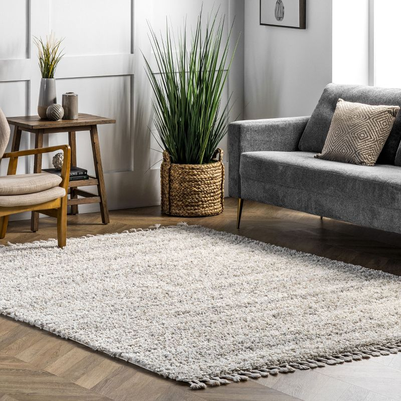 Nuloom Brooke Solid 7x9 Shag Indoor Area Rug for Living Room Bedroom Dining Room Nursery, Ivory