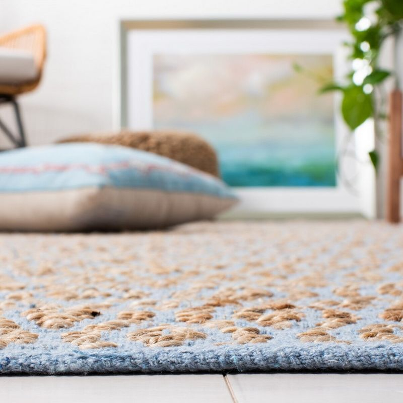Cape Cod CAP821 Hand Woven Accent Rug - Silver/Natural - 3'x5' - Safavieh.