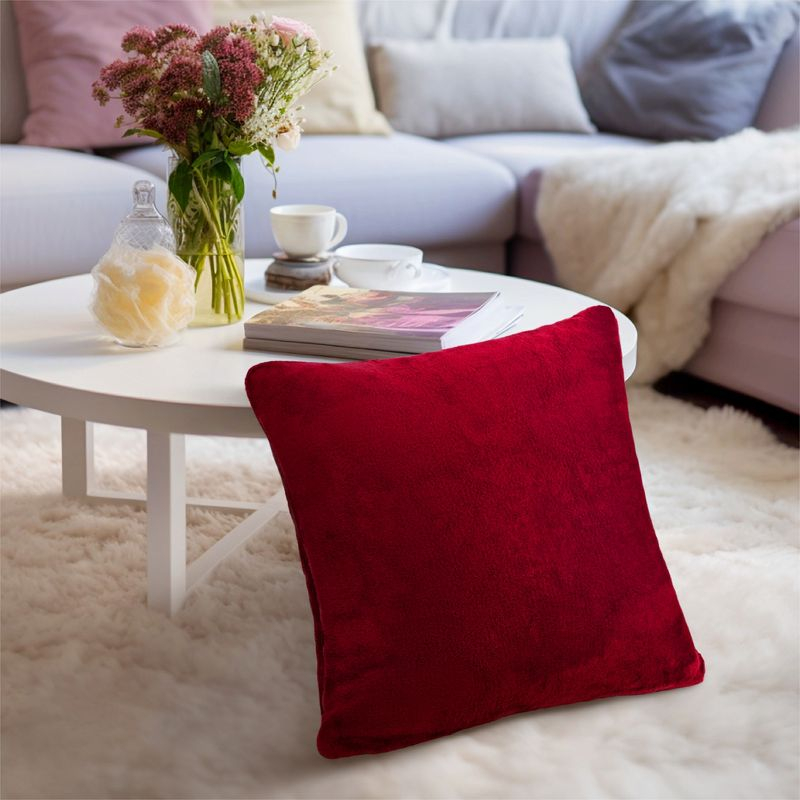 PAVILIA Set of 2 Throw Pillow Covers, Decorative Velvet Square Cushion Cases for Bed Sofa Couch Bedroom Living Room, Red/20 x 20